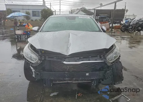 2019 Kia Forte Fe z USA, uszkodzony, nr VIN 3KPF24AD0KE115060